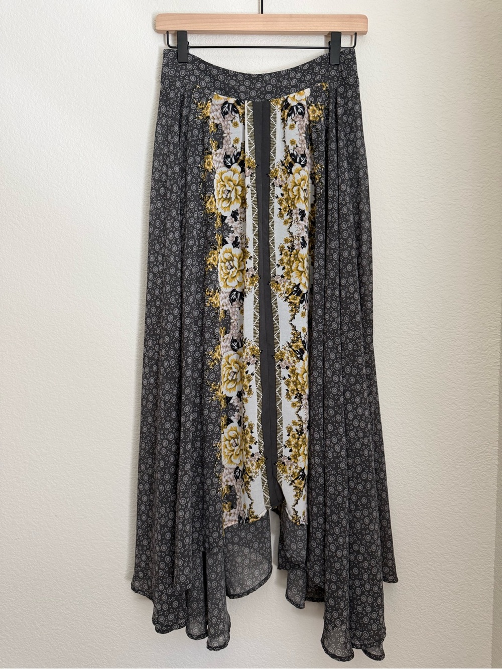Free People | Panel Gray Size S Asymmetrical Midi Skirt With Yellow Floral
